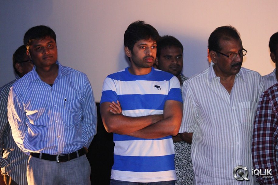 Yevadu-Movie-Success-Tour